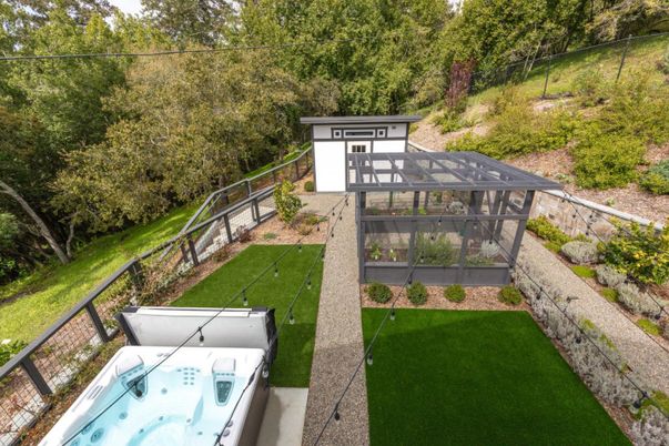 Exterior, Hot Tub