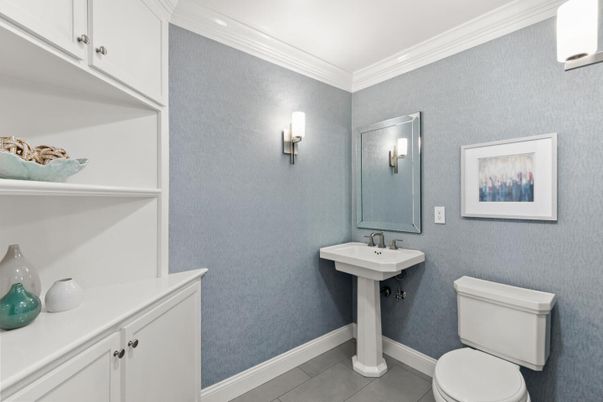 Bathroom, Interior