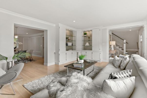 Dining room, Interior, Living room, Pendant Lights, Recessed Lighting, Wood Texture Flooring