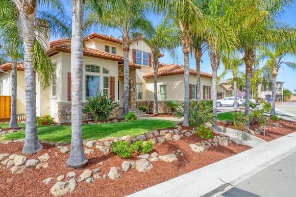 Backyard, Exterior, Facade, Mediterranean