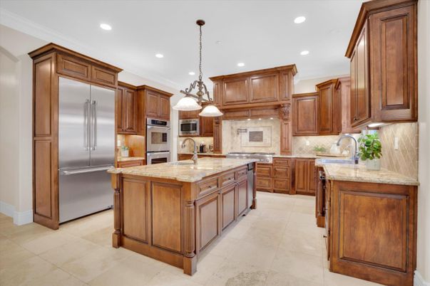 Interior, Kitchen, Pendant Lights, Recessed Lighting, Stainless Steel Appliances