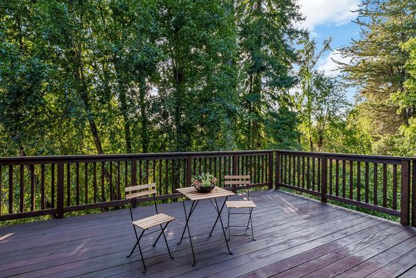 Exterior, Wood Texture Flooring