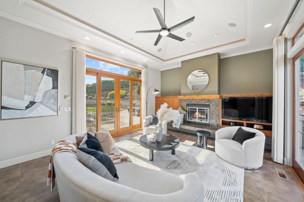Fireplace, Interior, Living room, Recessed Lighting