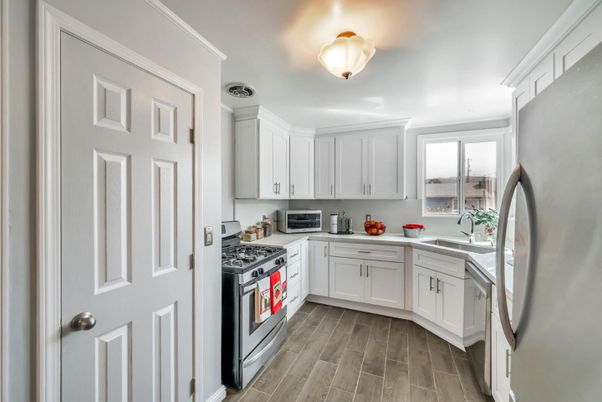Interior, Kitchen, Stainless Steel Appliances, Wood Texture Flooring