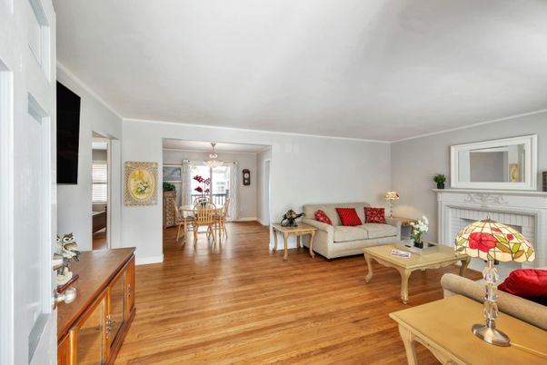 Chandelier, Dining room, Fireplace, Interior, Living room, Wood Texture Flooring