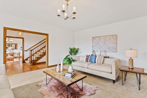 Chandelier, Dining room, Interior, Living room, Wood Texture Flooring