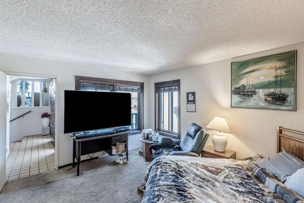 Bedroom, Interior, Living room