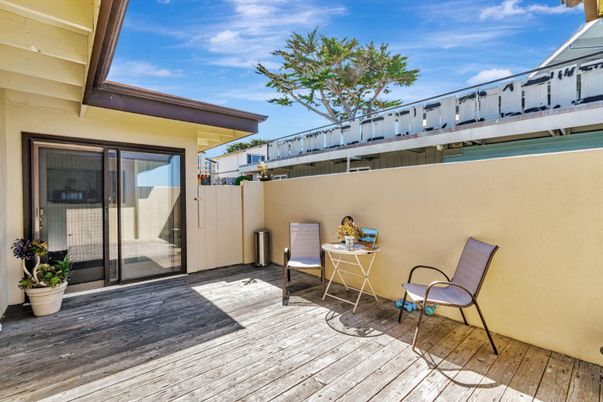 Exterior, Wood Texture Flooring