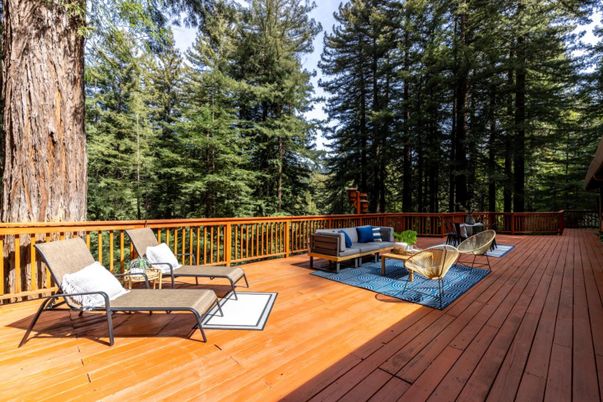 Exterior, Wood Texture Flooring