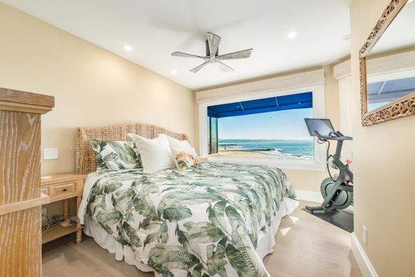 Bedroom, Fitness Equipment, Interior, Recessed Lighting, Water, Wood Texture Flooring