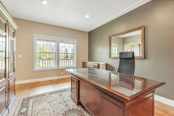 Home Office, Interior, Recessed Lighting, Wood Texture Flooring