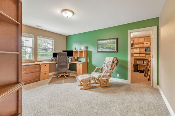 Home Office, Interior