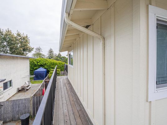 Exterior, Wood Texture Flooring