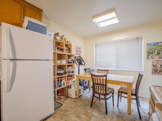 Dining room, Interior
