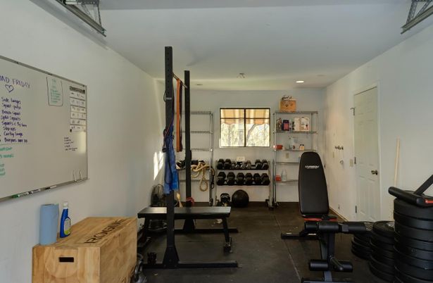 Fitness Equipment, Interior, Recessed Lighting