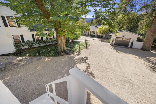 Backyard, Detached Garage, Exterior
