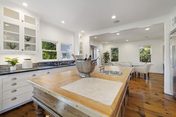 Dining room, Interior, Kitchen, Living room, Recessed Lighting, Wood Texture Flooring