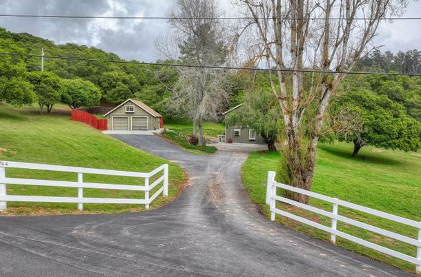 Backyard, Detached Garage, Exterior