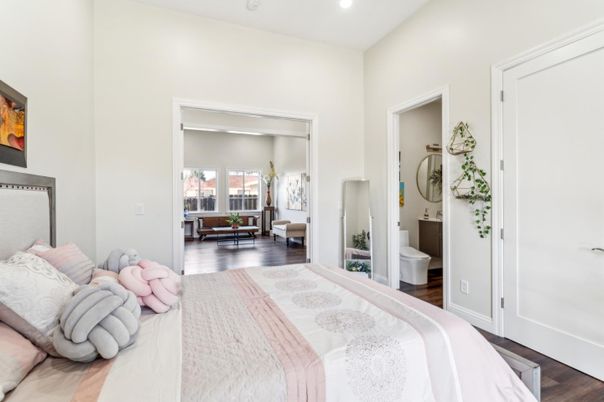 Bathroom, Bedroom, Interior, Recessed Lighting, Wood Texture Flooring