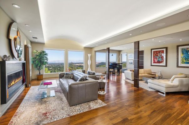 Fireplace, Interior, Living room, Piano, Recessed Lighting, Wood Texture Flooring