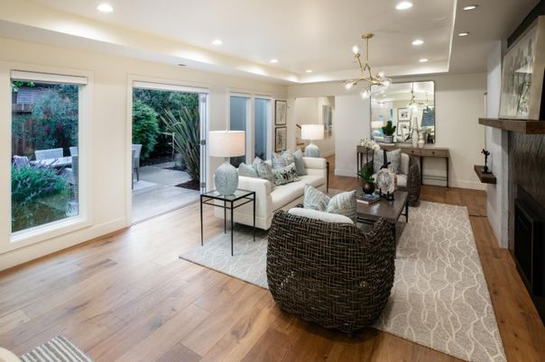 Fireplace, Interior, Living room, Pendant Lights, Recessed Lighting, Wood Texture Flooring