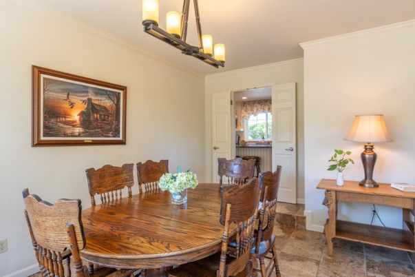 Chandelier, Dining room, Interior