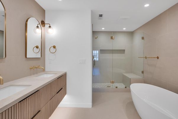 Bathroom, Dual Sink Vanities, Free Standing Baths, Glass Shower, Interior, Recessed Lighting