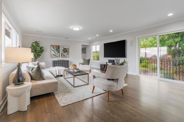 Interior, Living room, Recessed Lighting, Wood Texture Flooring