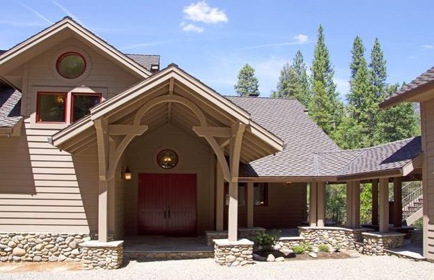 Exterior, Facade, None