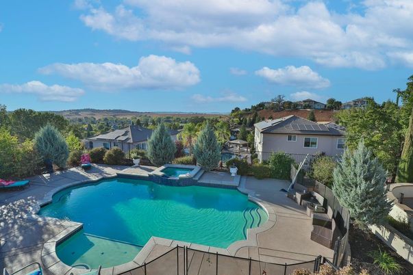 Exterior, Pool, Solar Panels