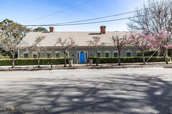 Exterior, Facade, Cape Cod