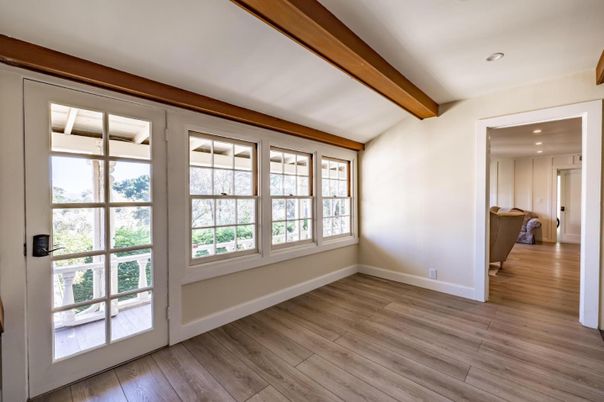 Empty room, Interior, Recessed Lighting, Wooden Beams, Wood Texture Flooring