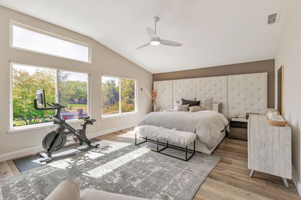 Bedroom, Fitness Equipment, Interior, Wood Texture Flooring