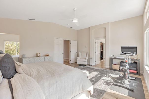 Bedroom, Fitness Equipment, Interior, Wood Texture Flooring