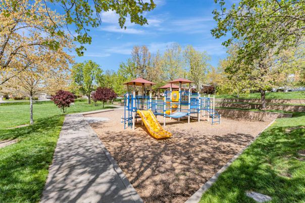 Backyard, Exterior, Playground