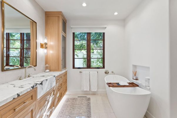 Bathroom, Dual Sink Vanities, Free Standing Baths, Interior, Recessed Lighting