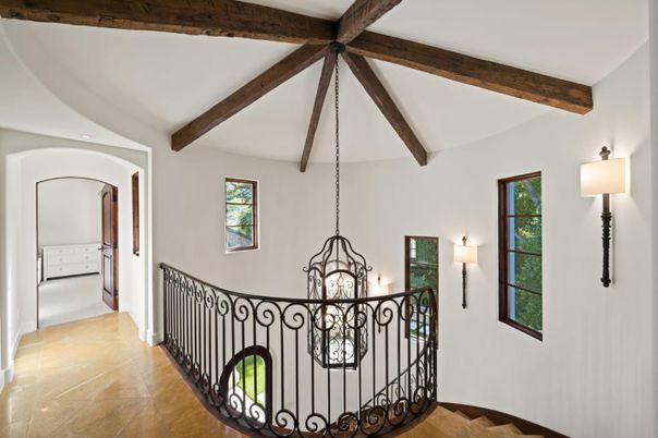 Interior, Pendant Lights, Wooden Beams