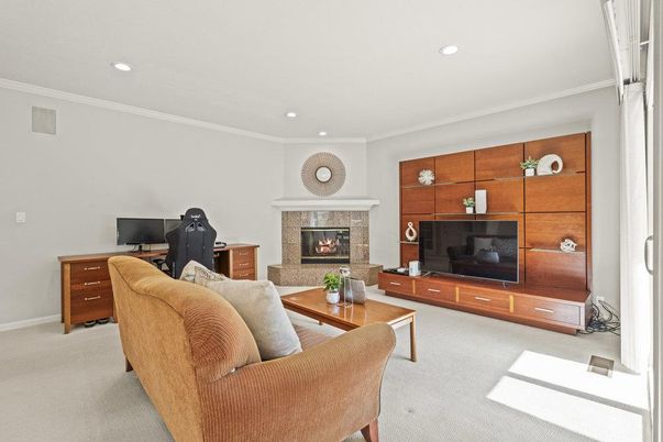 Fireplace, Interior, Living room, Recessed Lighting