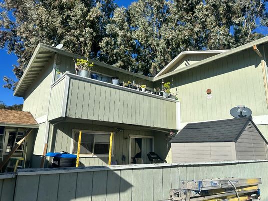 Exterior, Facade, None