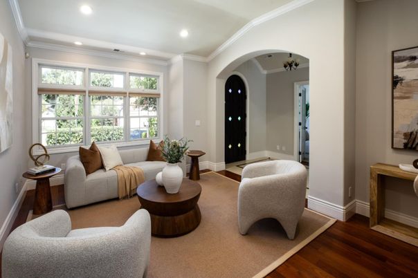 Interior, Living room, Recessed Lighting, Wood Texture Flooring