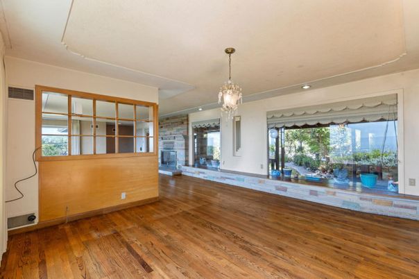 Chandelier, Empty room, Interior, Recessed Lighting, Wood Texture Flooring