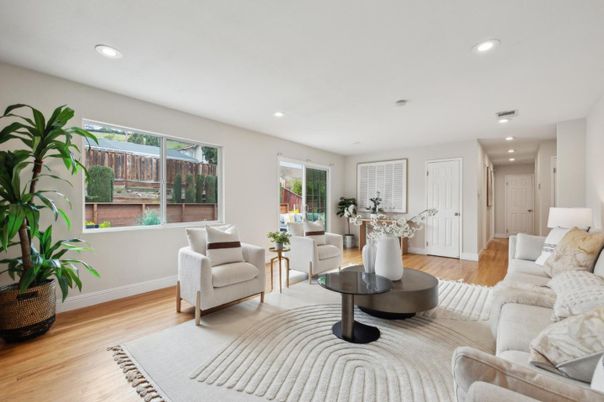 Dining room, Interior, Kitchen, Recessed Lighting, Stainless Steel Appliances, Wood Texture Flooring
