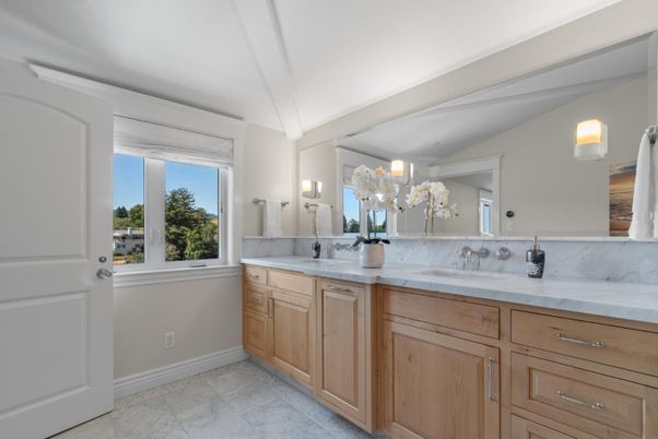 Bathroom, Dual Sink Vanities, Interior, Marble