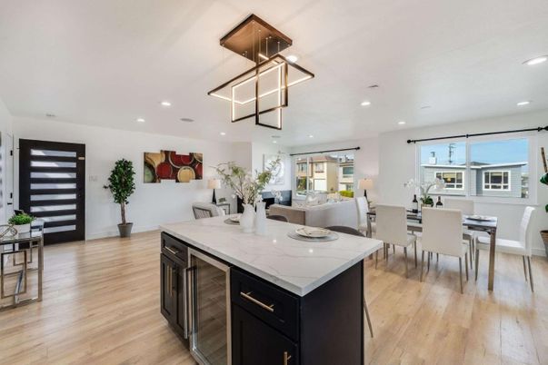 Dining room, Interior, Kitchen, Living room, Pendant Lights, Recessed Lighting, Wood Texture Flooring