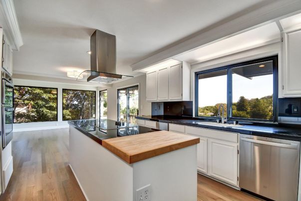Interior, Kitchen, Stainless Steel Appliances, Wood Texture Flooring
