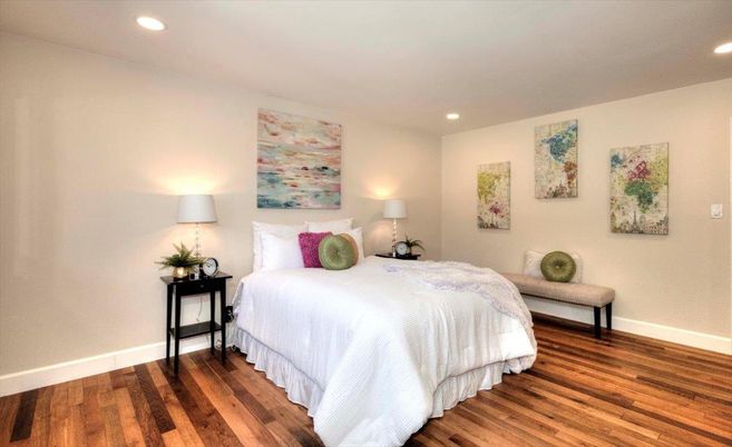Bedroom, Interior, Recessed Lighting, Wood Texture Flooring