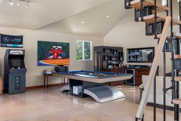 Billiard Table, Game Room, Interior, Recessed Lighting