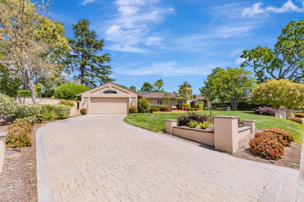 Backyard, Detached Garage, Exterior