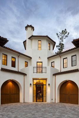Attached, Exterior, Facade, Spanish Mediterranean