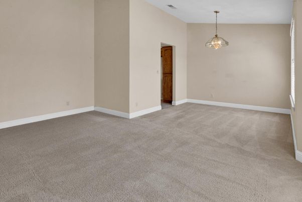Empty room, Interior, Pendant Lights